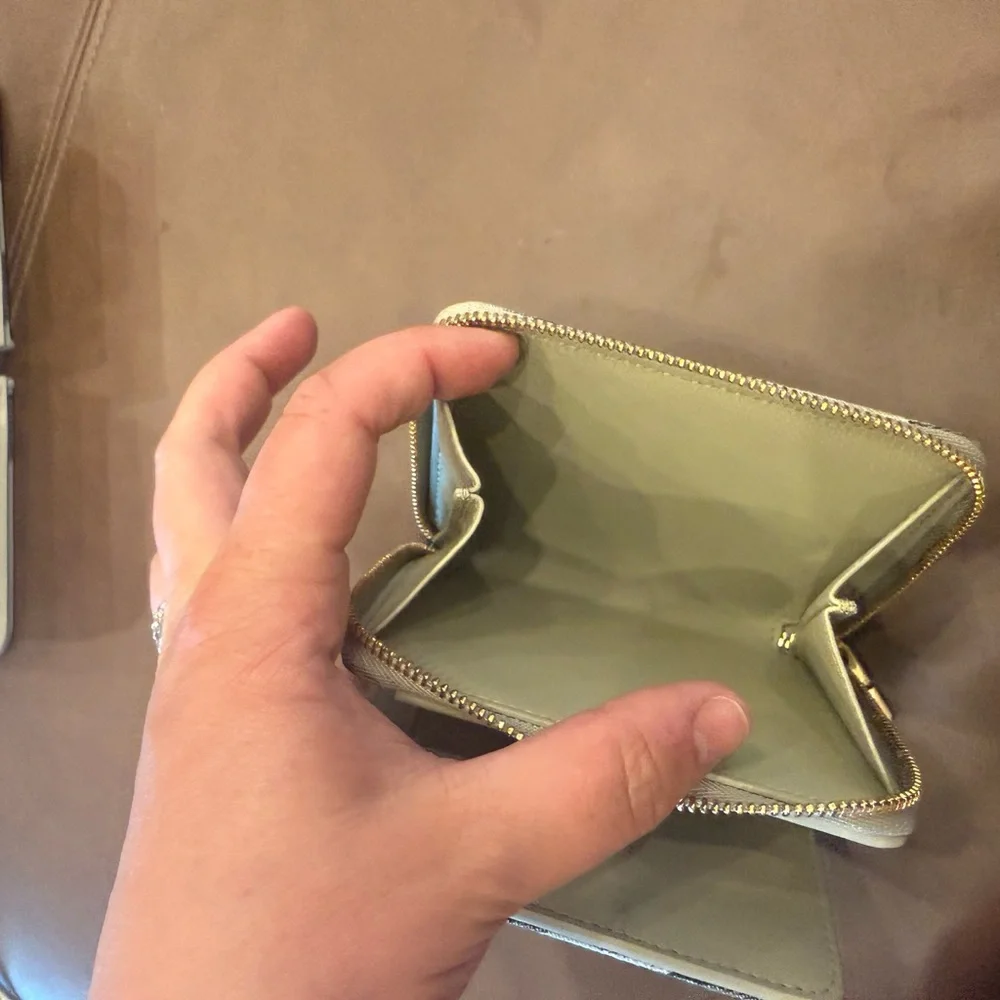 Burberry Wallet - Picture 3 of 4